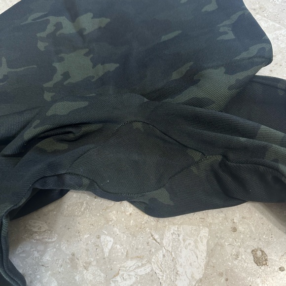 NWOT Spanx leggings - Picture 2 of 3